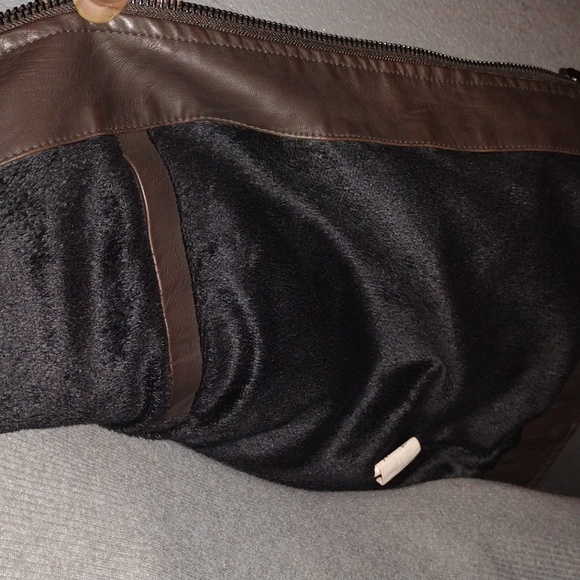 Leather Jacket - Picture 6 of 8